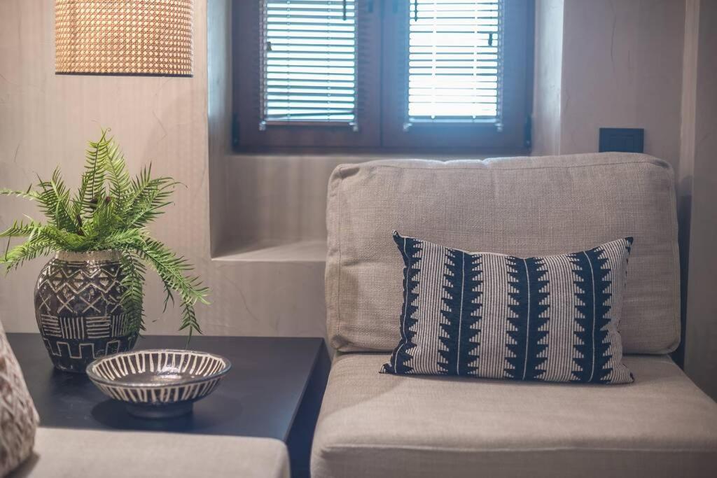 Apollonos 28 Luxury Suites Athens Ngoại thất bức ảnh