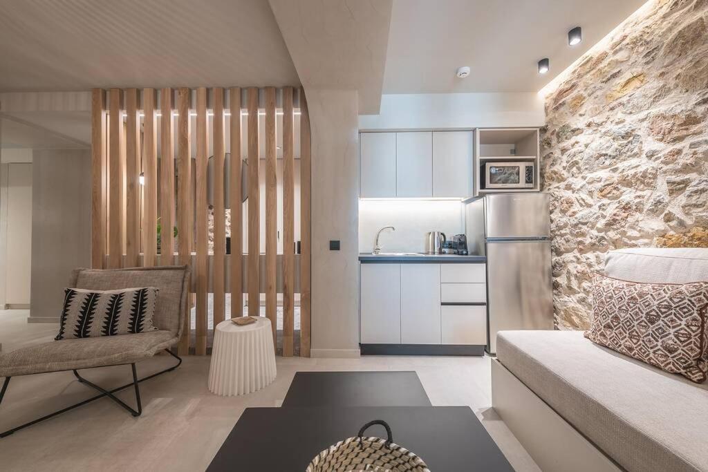 Apollonos 28 Luxury Suites Athens Ngoại thất bức ảnh
