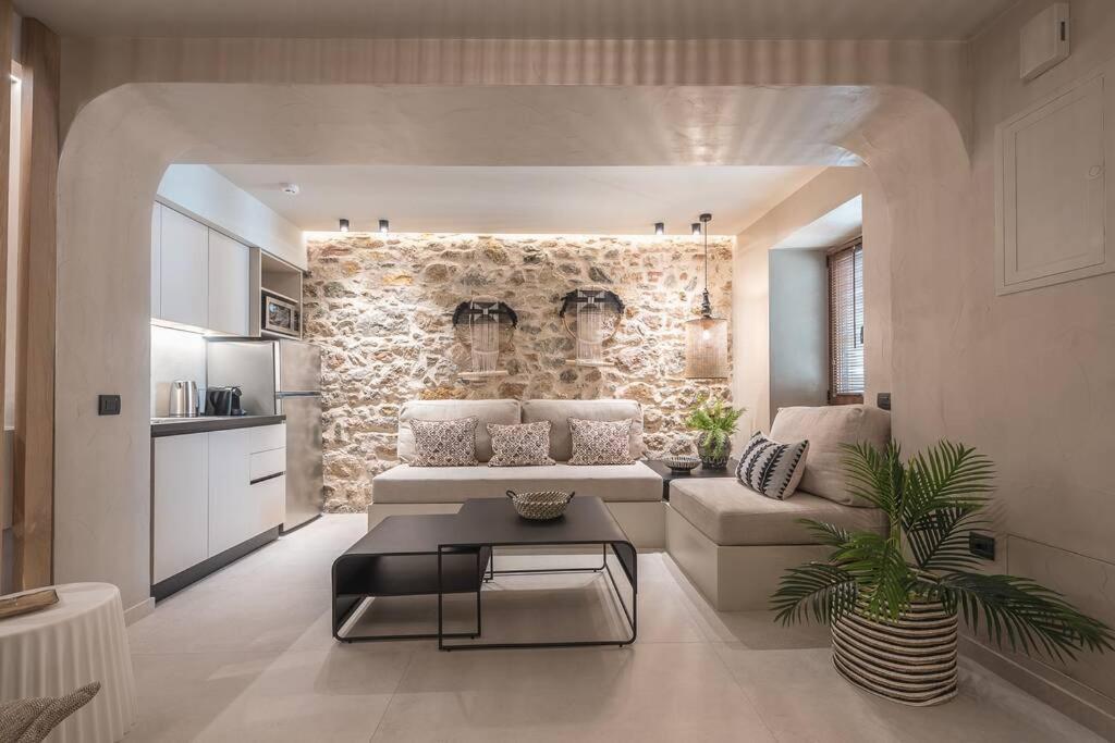 Apollonos 28 Luxury Suites Athens Ngoại thất bức ảnh