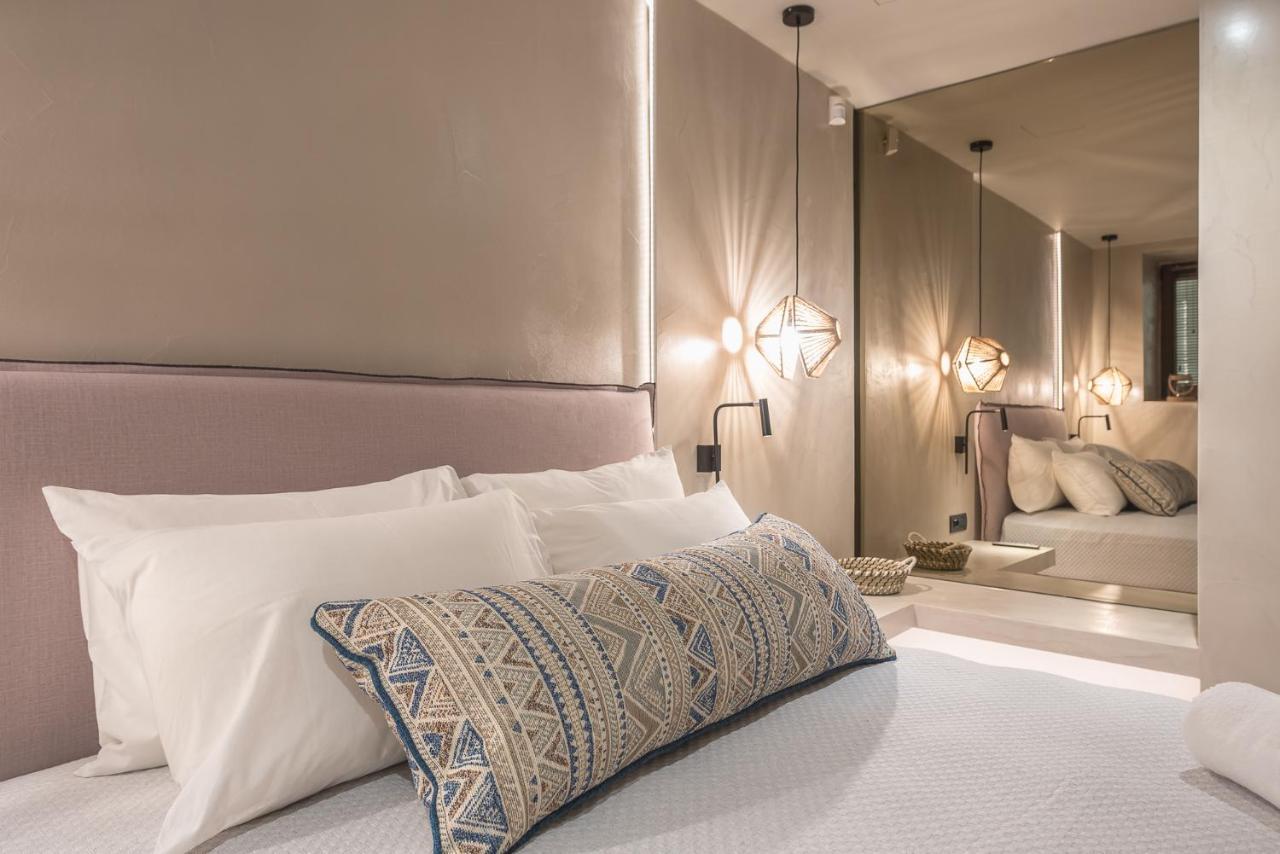 Apollonos 28 Luxury Suites Athens Ngoại thất bức ảnh