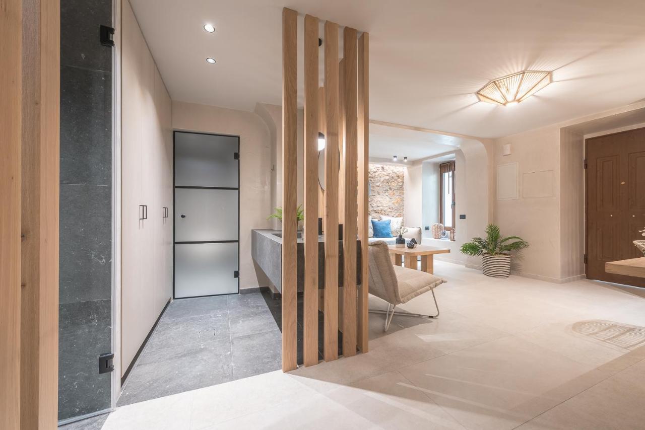 Apollonos 28 Luxury Suites Athens Ngoại thất bức ảnh